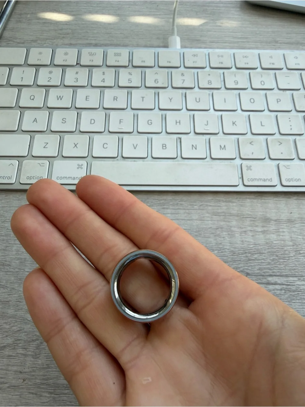 OURA ring in rose gold, size 7 - Wearable Fitness Tracker